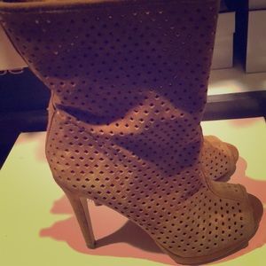 BCBGeneration Toffee Ankle Booties